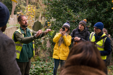 Masterclass - Wild Food Walk, London E3