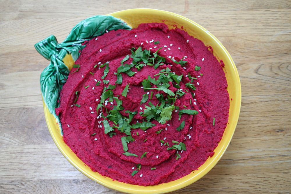 Beetroot And Walnut Dip