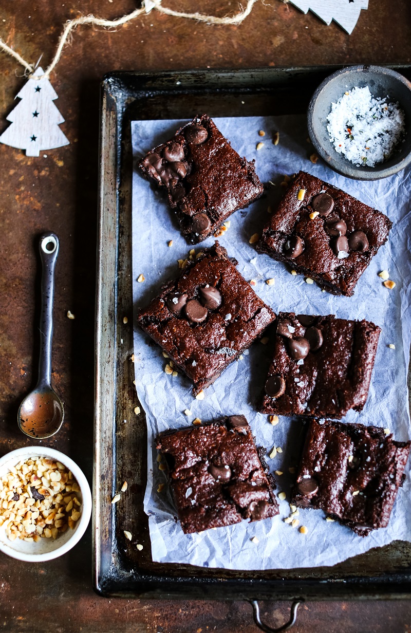 Flourless Mince Pie Brownies 